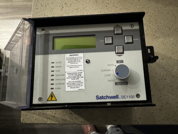 Satchwell DC1100 Heating Controller