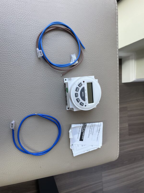 Ferroli digital timeswitch. Part No: zu39803831